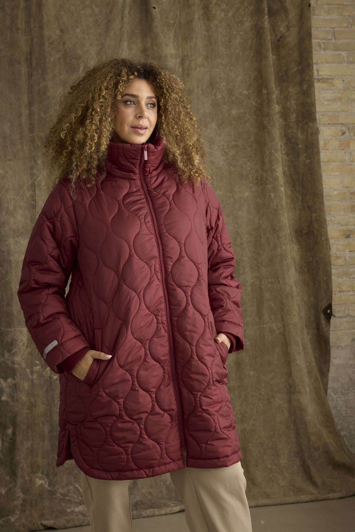 Zhenzi Tinley 872-Jacket Burgundy red