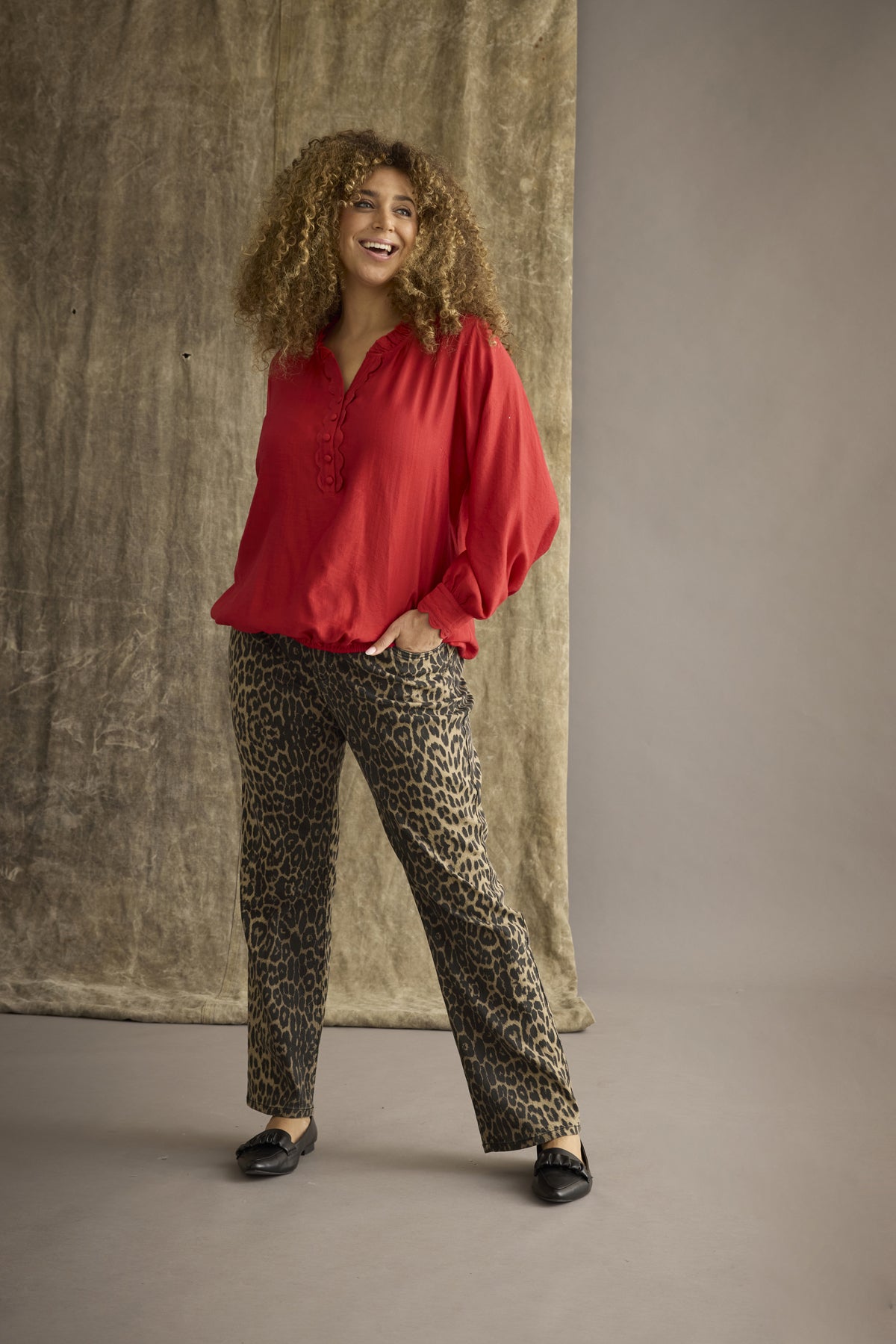 Zhenzi Orra 934-Blouse L/S Tango Red