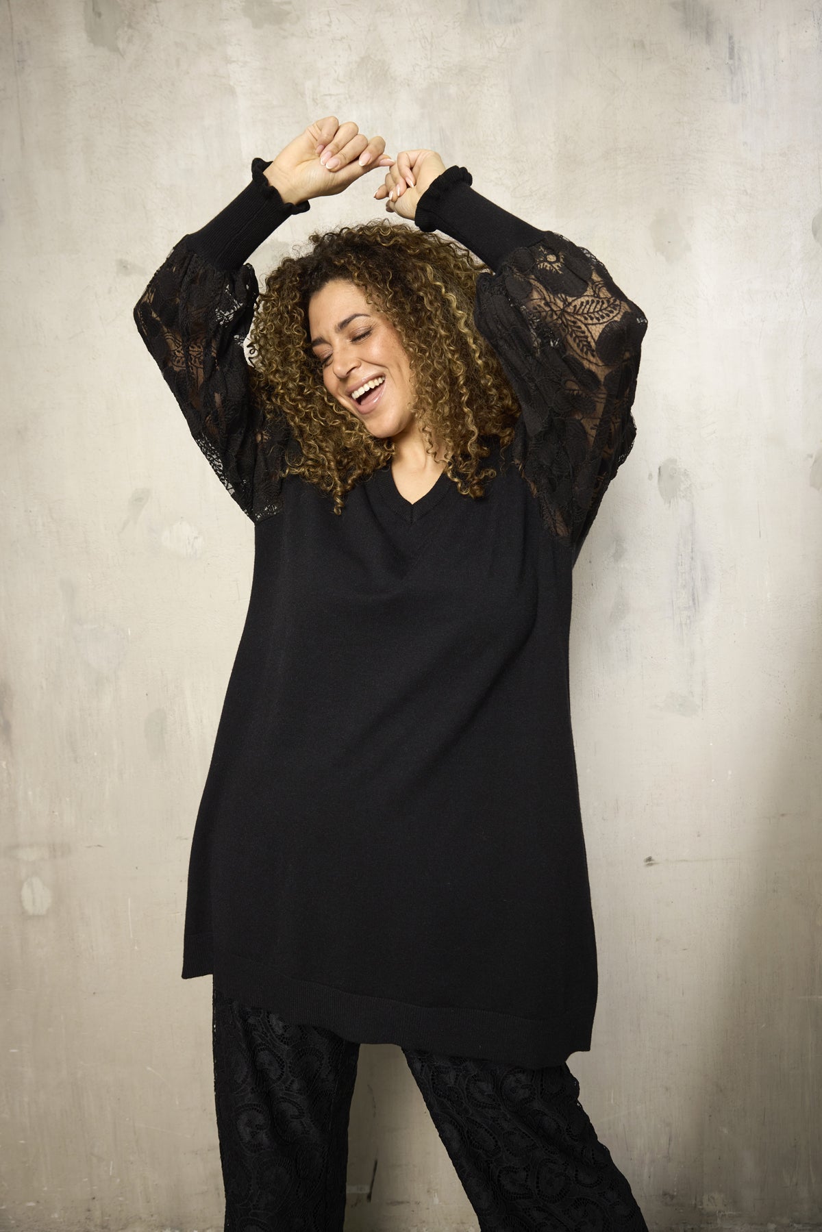 Zhenzi Zh-Kogle 995-Tunic L/S black