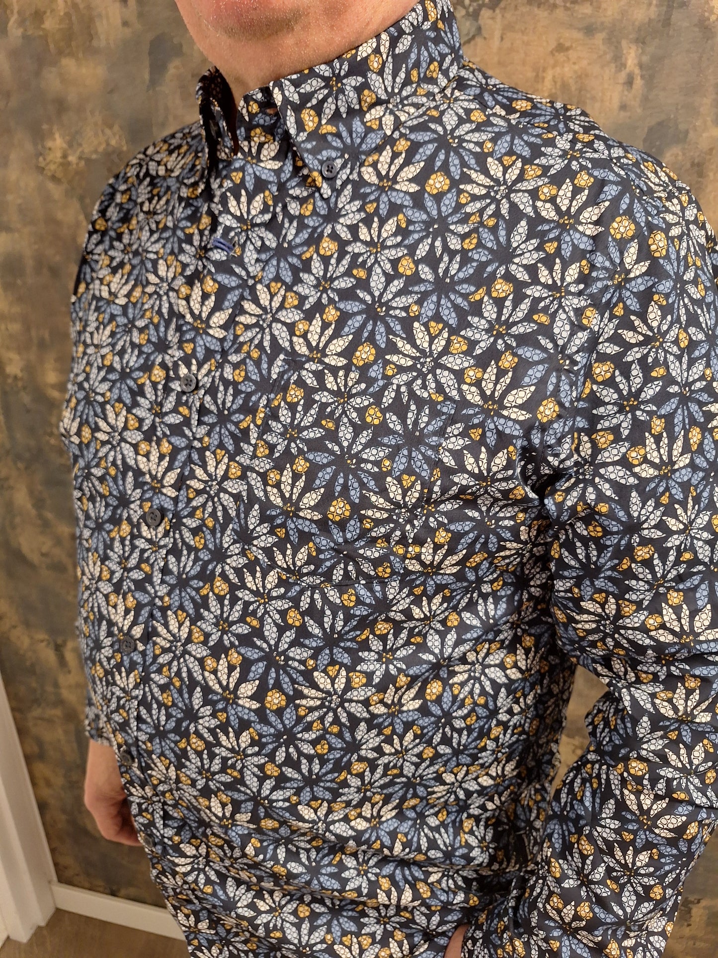 Chris Cayne overhemd donkerblauwe met gele bloem