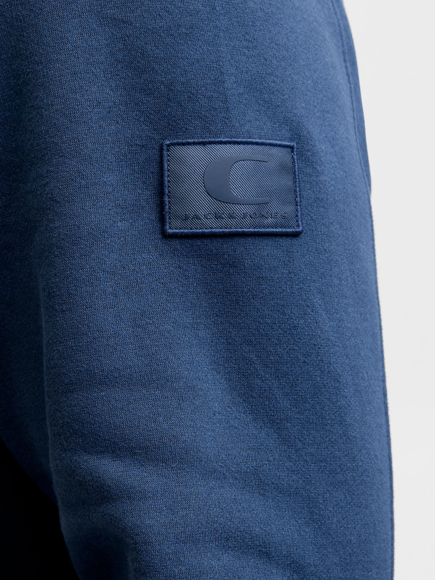 JACK&JONES JCOPOINT SWEAT BADGE CREW NECK PLS Blauw