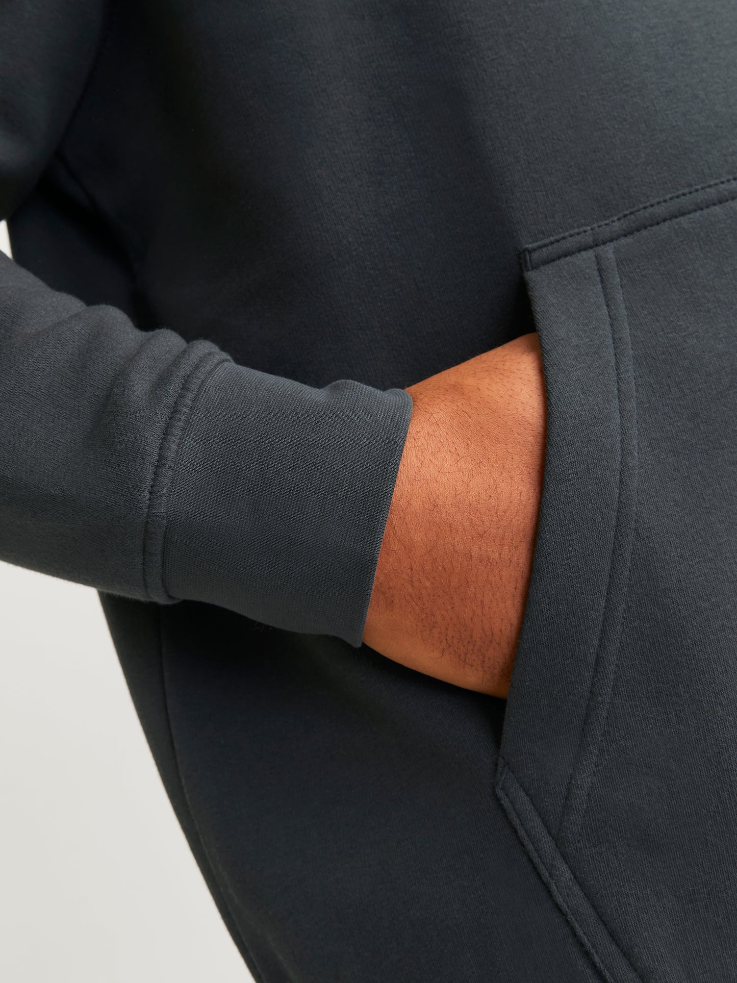 JACK&JONES JORVESTERBRO SWEAT HOOD GROEN