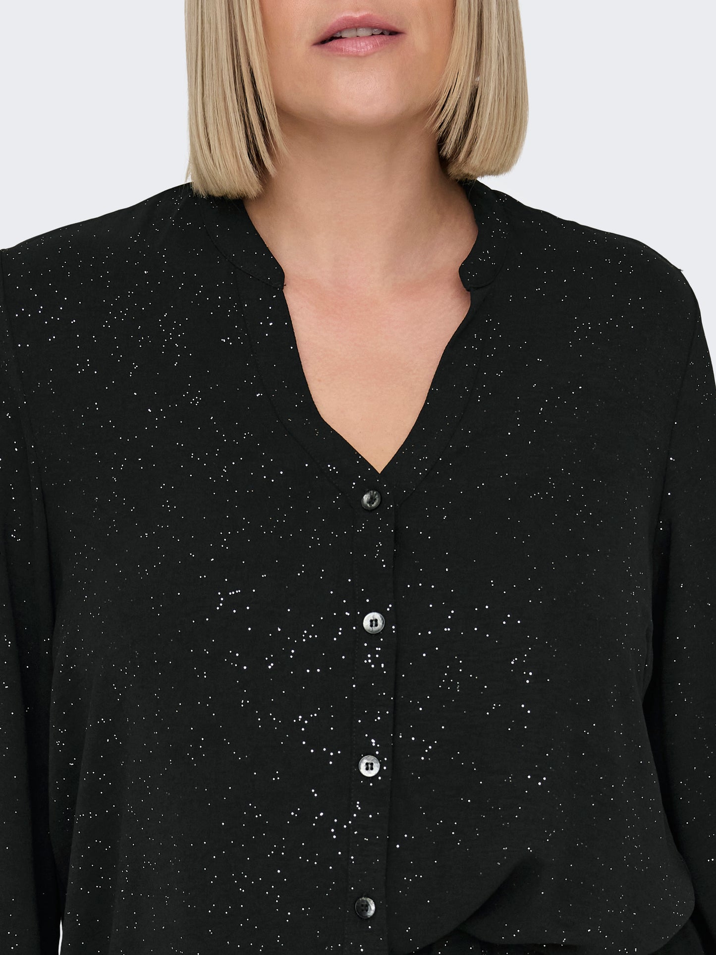 ONLY CARMAKOMA CARJOSEE METTA LIFE L/S V-NECK SHIRT ZWART/GLITTER