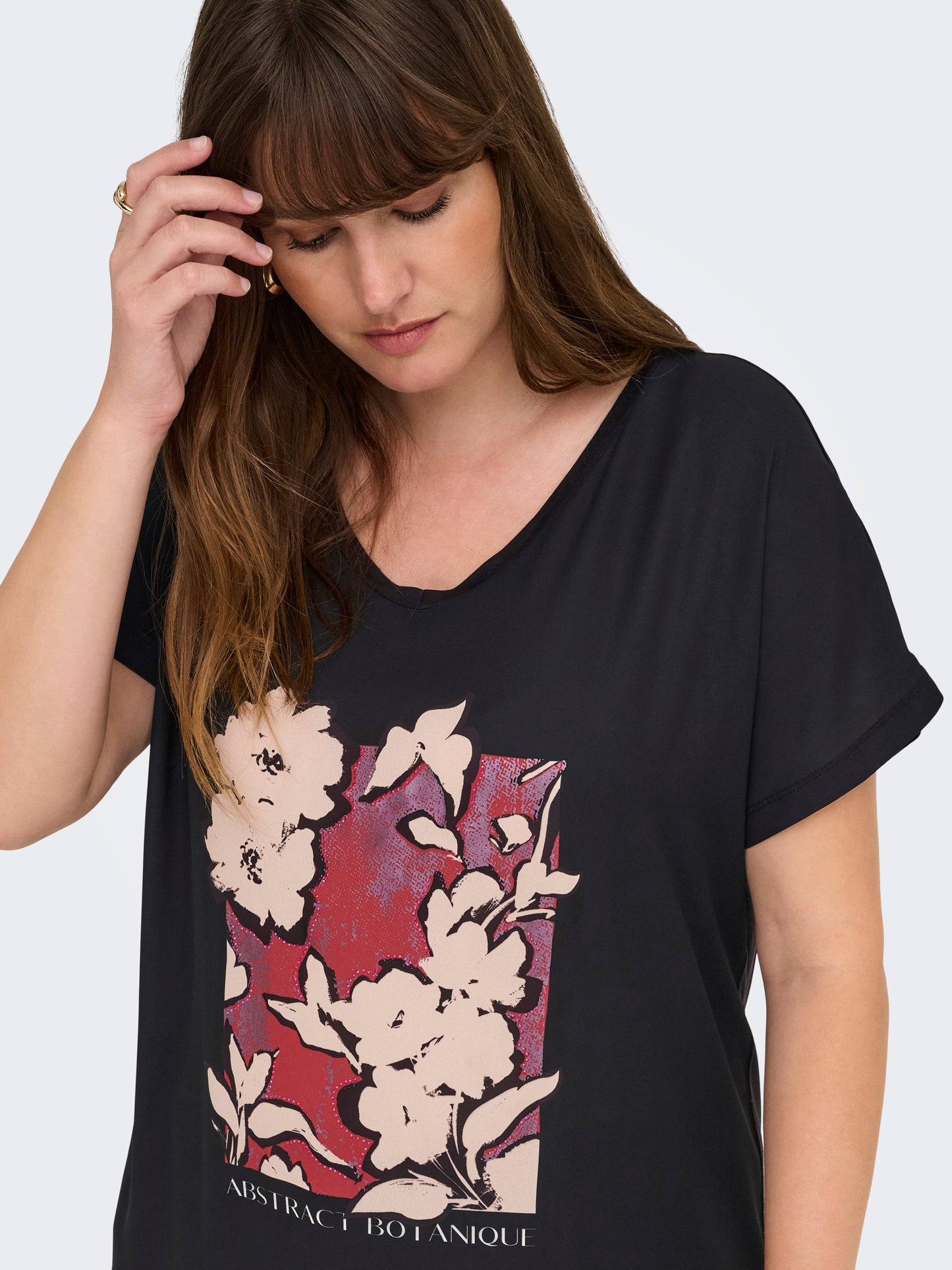 ONLY CARMAKOMA CARKETTY LIFE SS V-NECK MIX TEE JRS ZWART