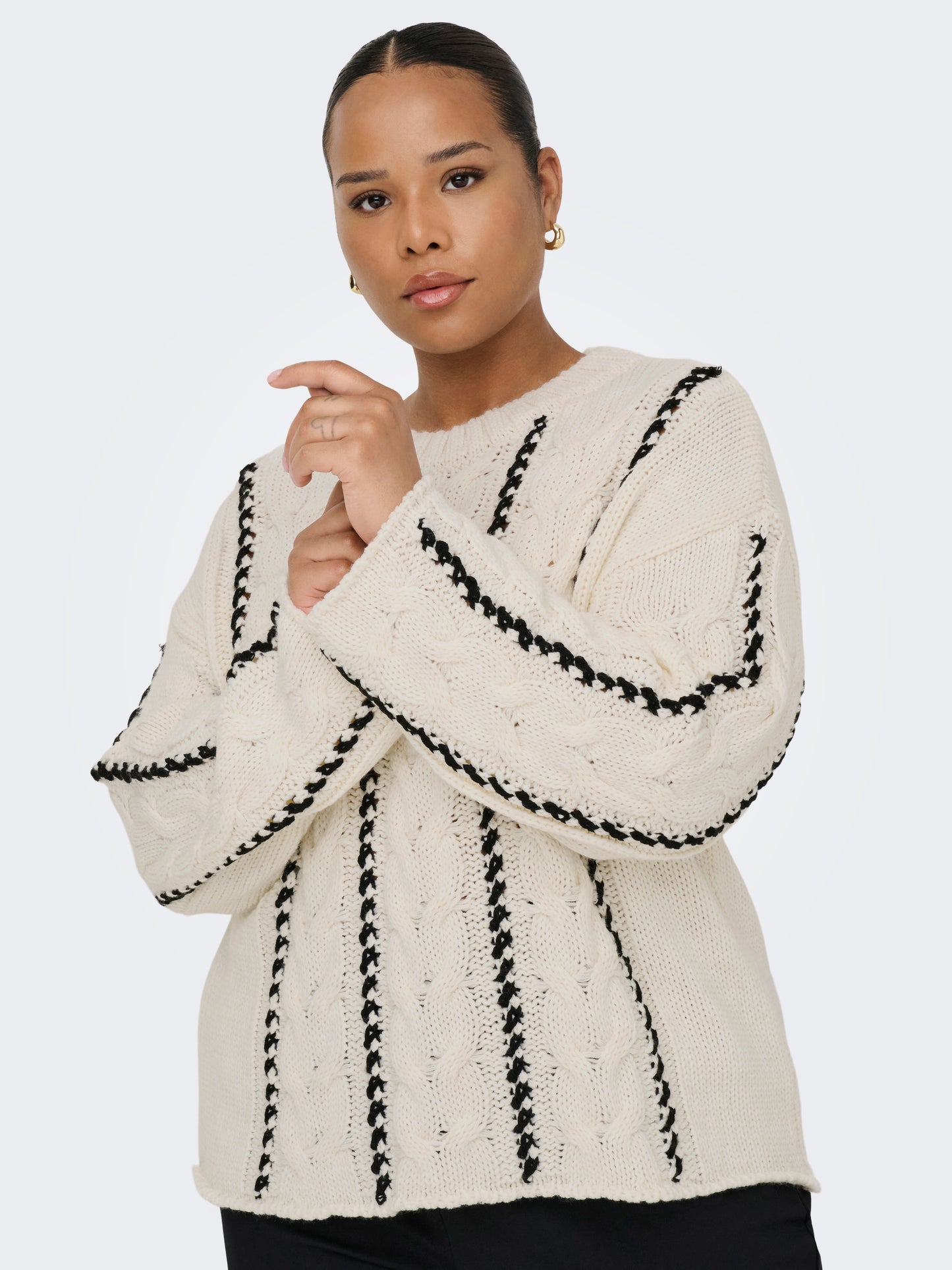 ONLY CARMAKOMA CARTESSA CABEL STITCH LS O-NECK KNT WIT