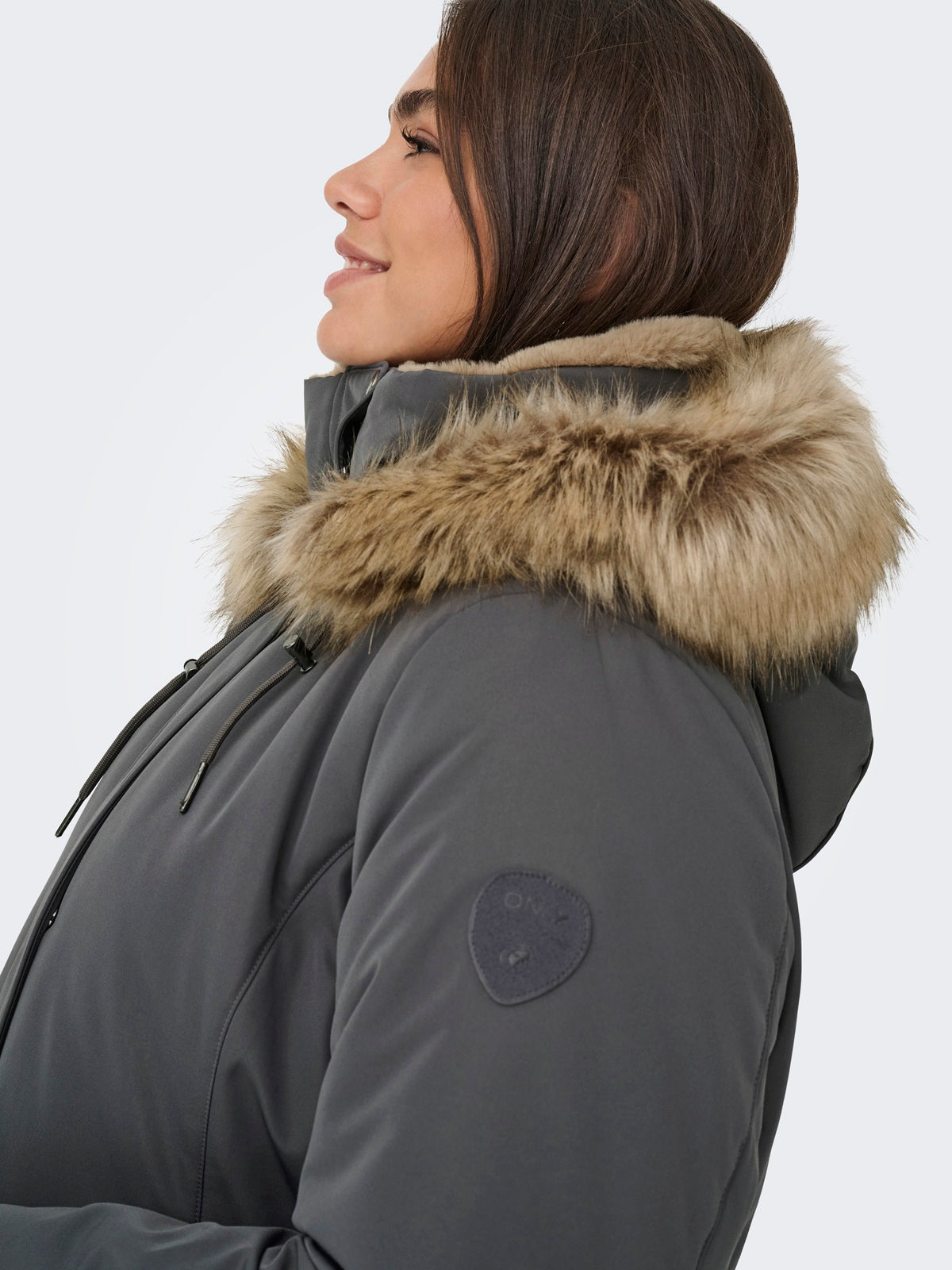 ONLY CARMAKOMA CARNEWPRISKA PARKA OTW