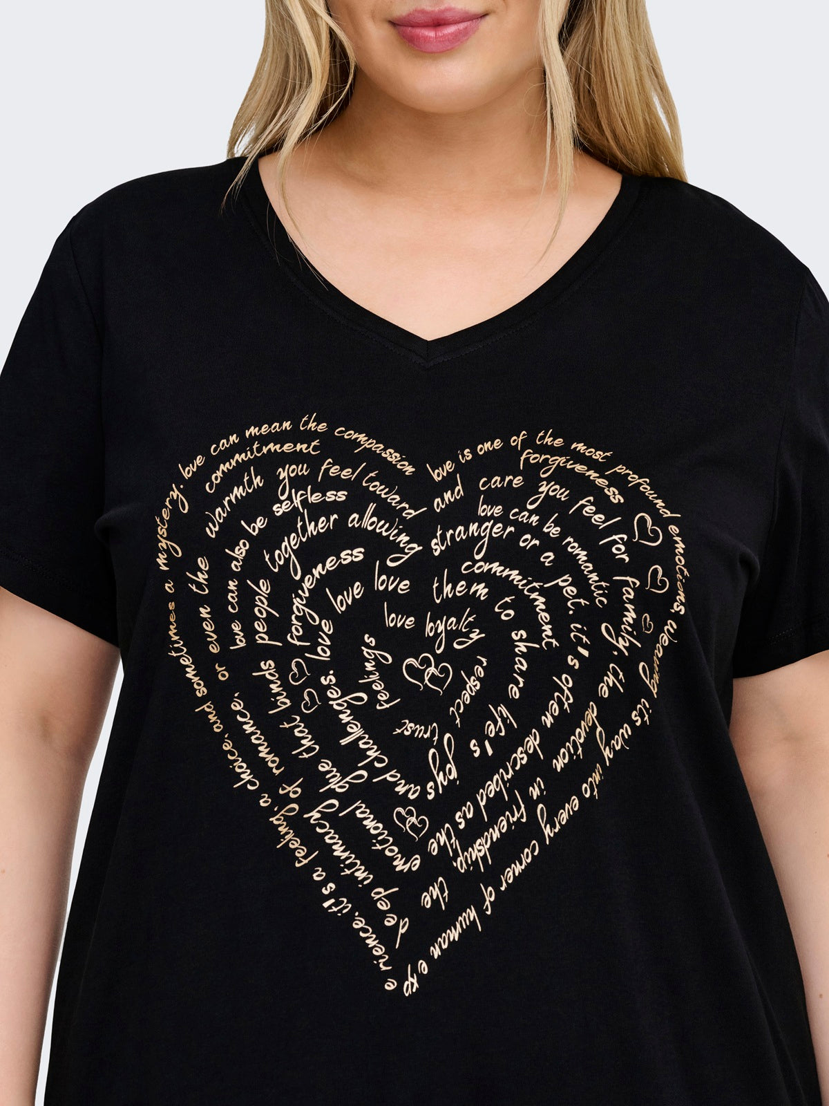 ONLY CARMAKOMA  CARLYDIA LIFE SS V-NECK REG TEE JRS Zwart