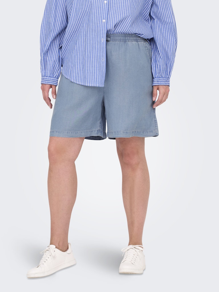 Only Carmakoma CARPEMA LIFE LYOCELL DNM SHORTS YOK light blue
