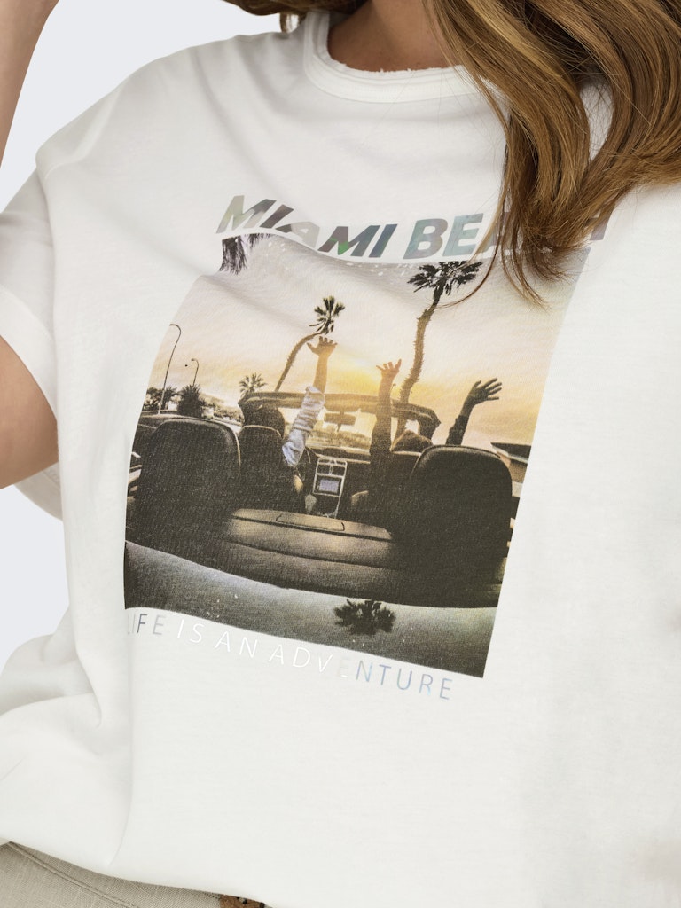 Only Carmakoma CARARNA LIFE SS REG TEE JRS wit