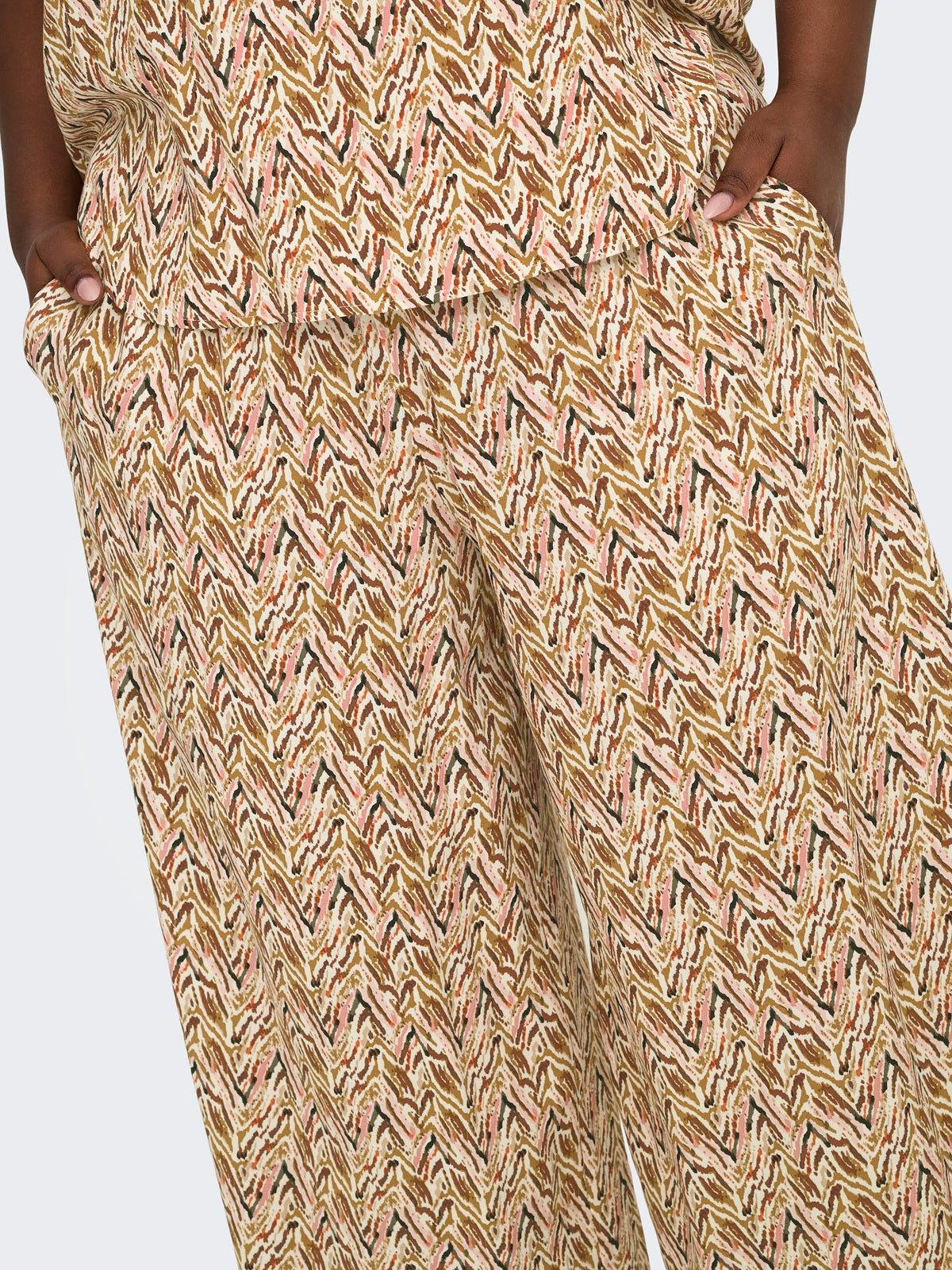 ONLY CARMAKOMA CARNOVA CALF SKIRT PANT AOP