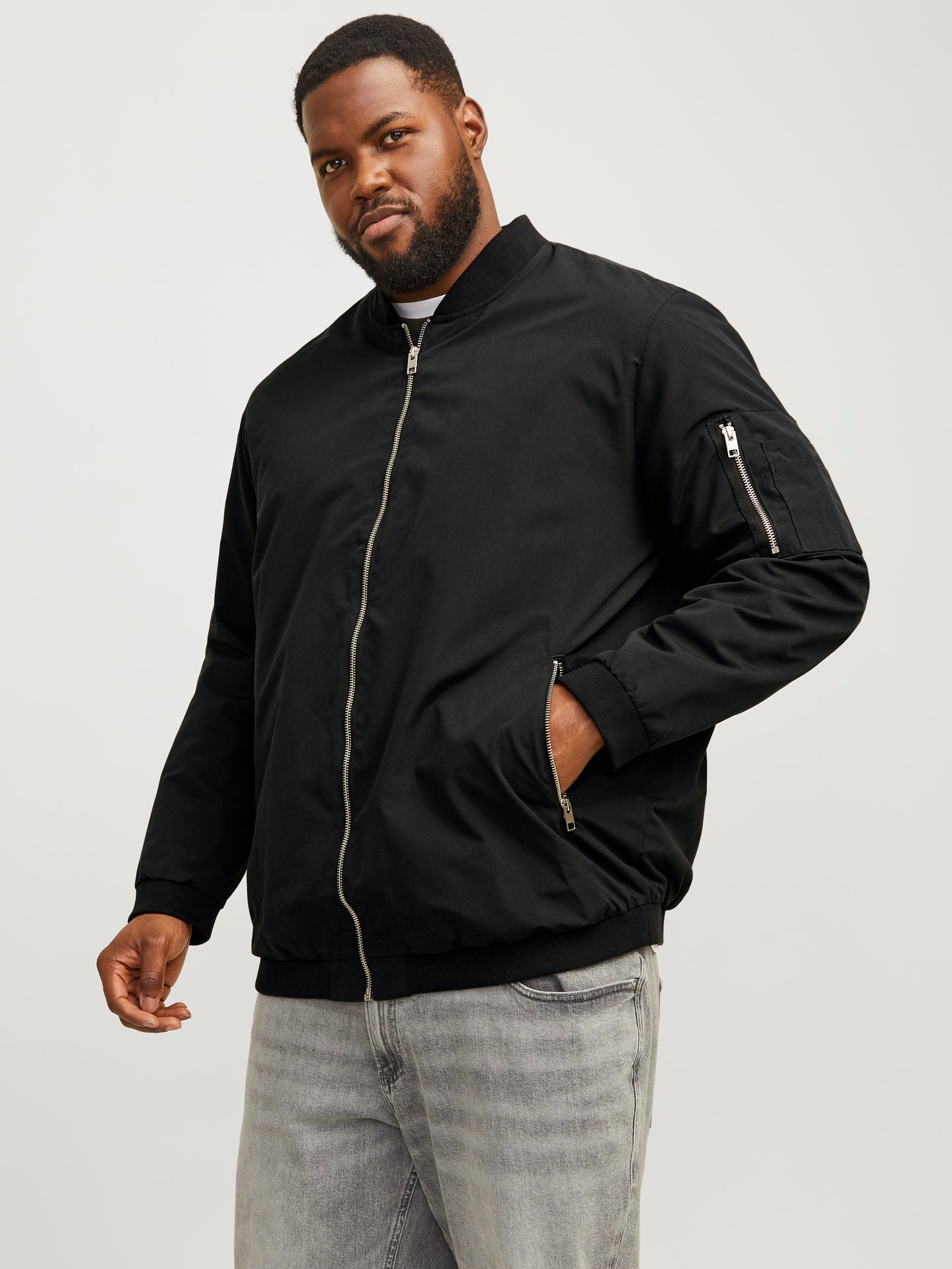 JJERUSH BOMBER NOOS PLS ZWART