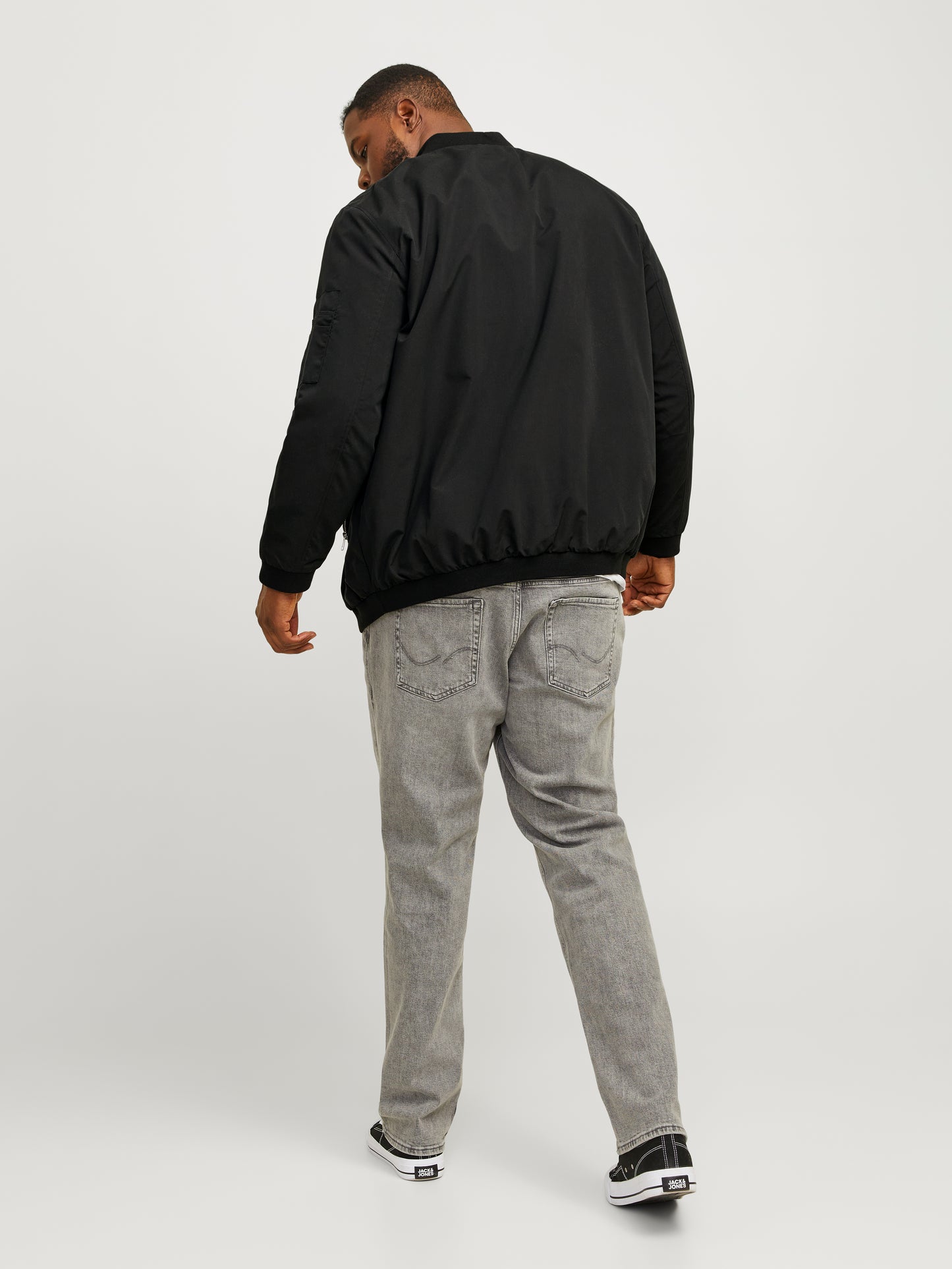 JJERUSH BOMBER NOOS PLS ZWART