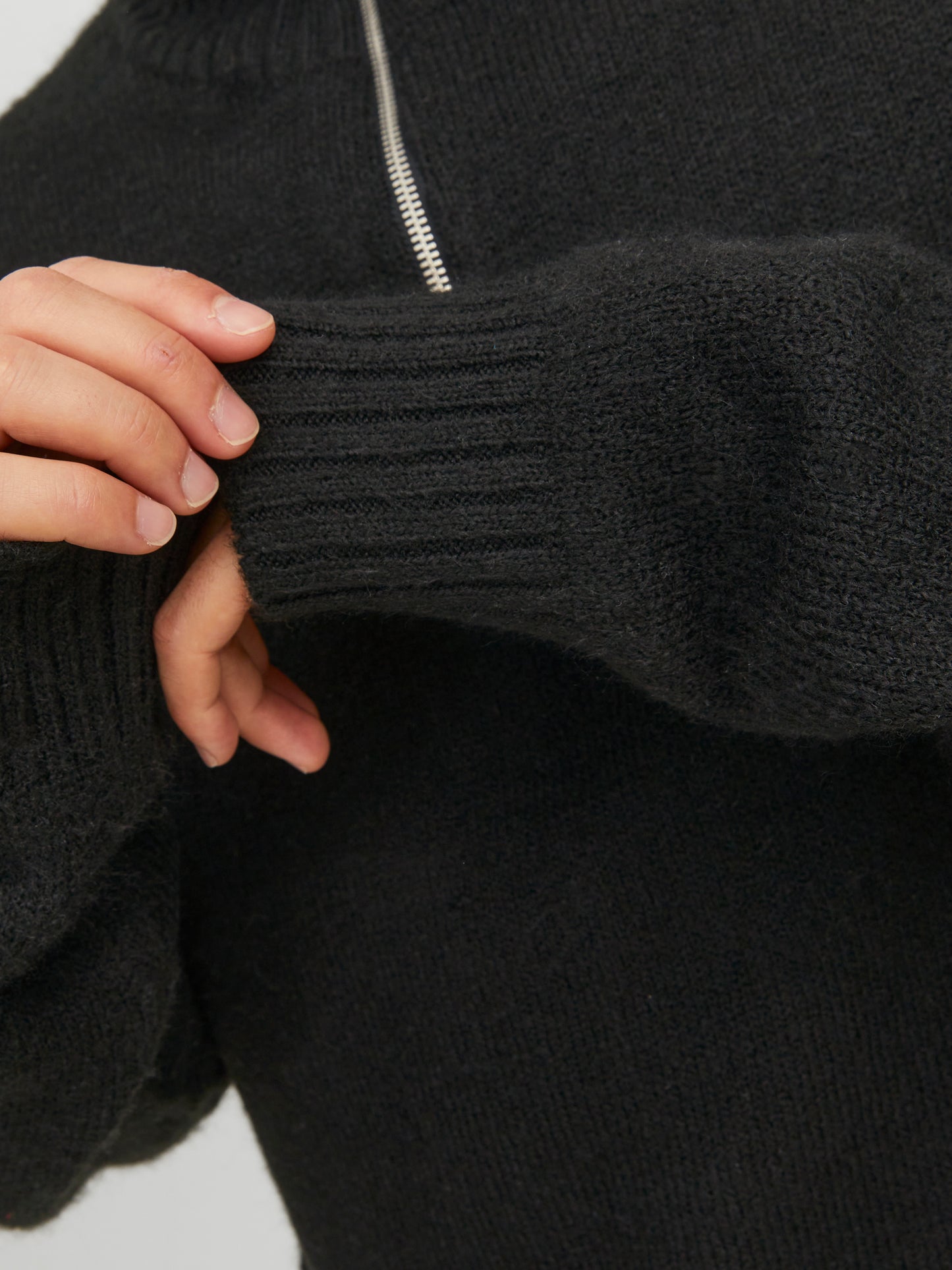 JACK&JONES JOROLLIE KNIT HALF ZIP PLS ZWART