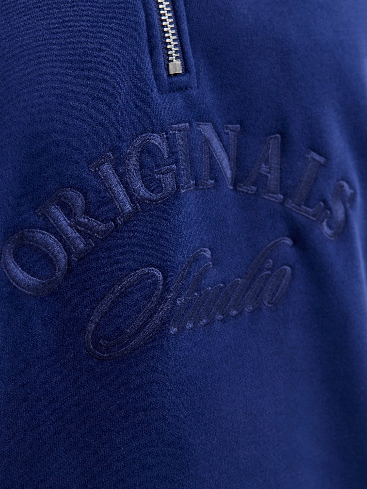 JACK&JONES  JORBLEECKER BRANDING SWEAT HIGH N BF PLS BLAUW