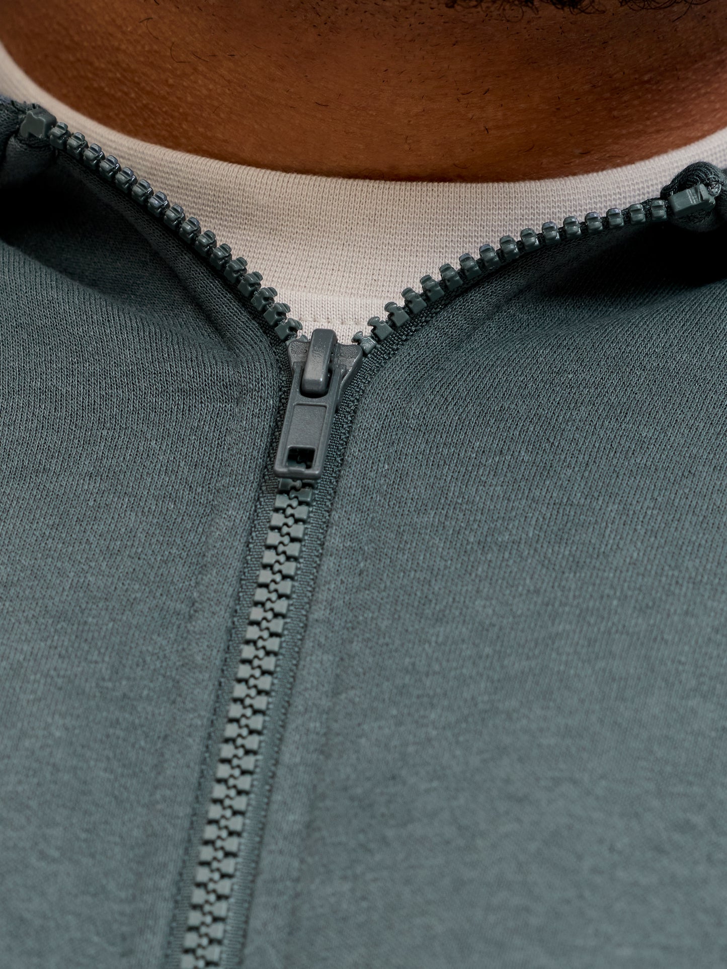 JACK&JONES  JJEBRADLEY SWEAT ZIP HOOD NOOS PLS