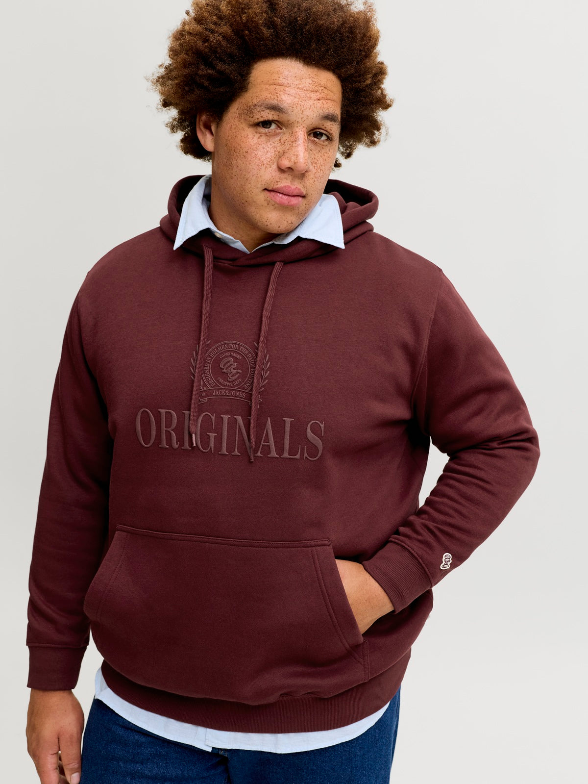 JACK&JONES JORFREDERIKSBERG MONOGRAM SWEAT BORDEAUX ROOD