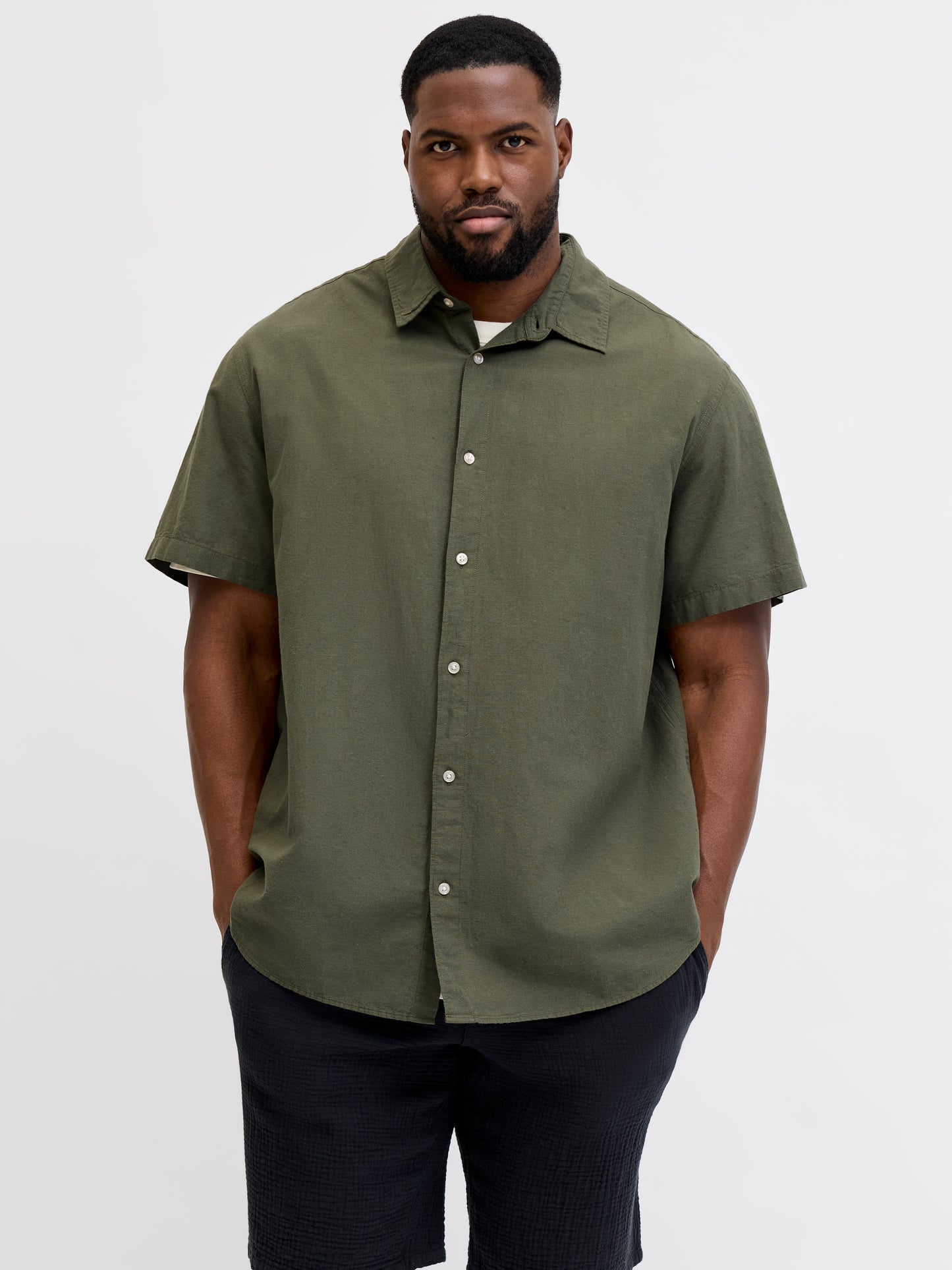 JACK&JONES PLUS JJEBREEZE LINEN BLEND SHIRT SS SN PLS OLIVE GREEN