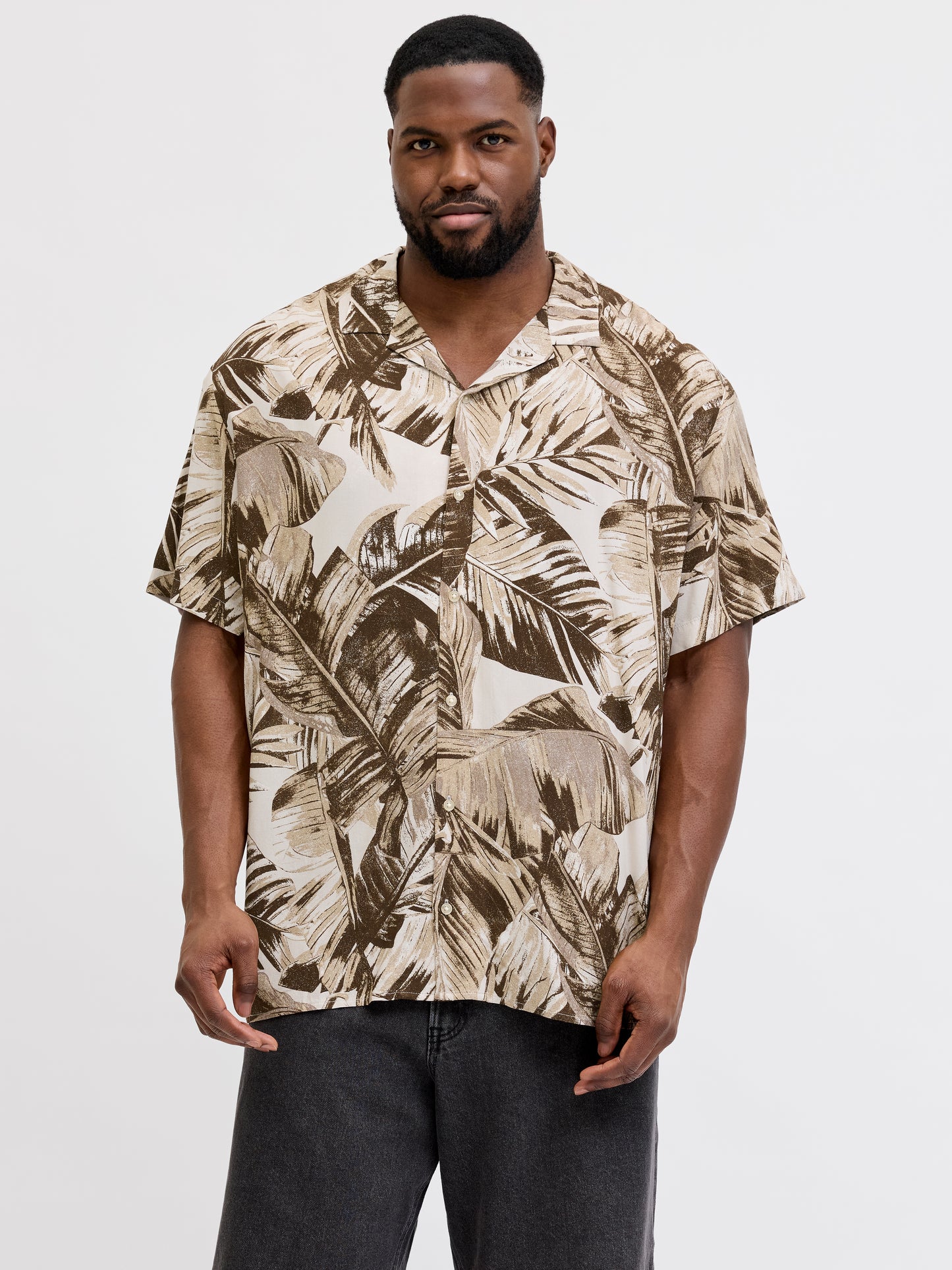 JACK&JONES  JJJEFF RESORT AOP SHIRT S/S PLS