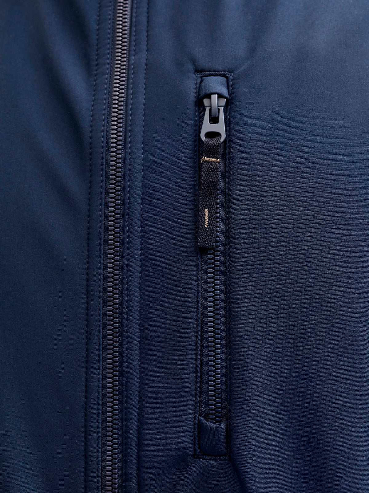 JACK&JONES  JJEPARKER SOFTSHELL COLLAR BOMBER SN PLS BLAUW