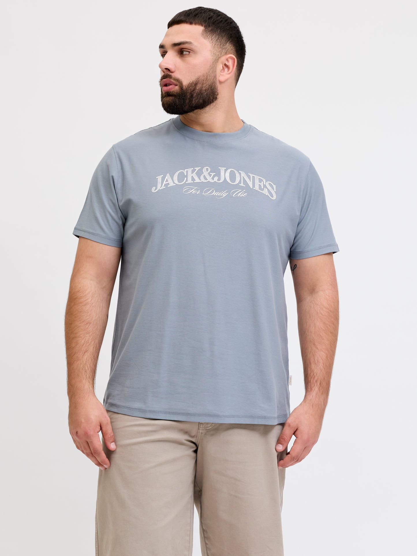 JACK&JONES   JORCASSIS BRANDING TEE SS CREW NECK PLS