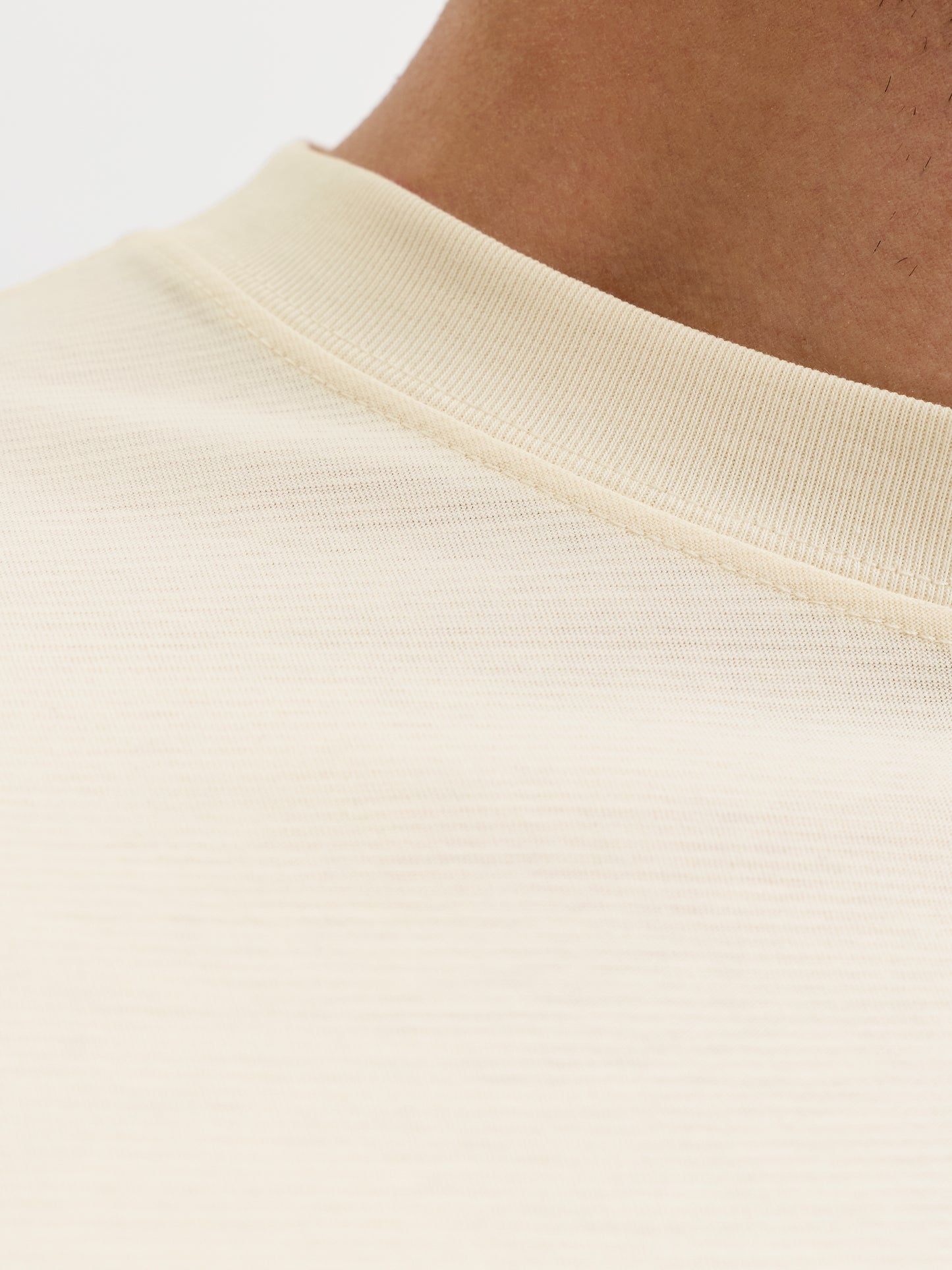 JACK&JONES   JORCASSIS BRANDING TEE SS CREW NECK PLS