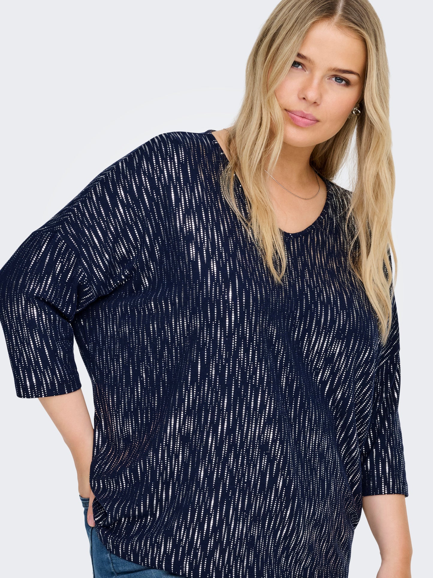 ONLY CARMAKOMA CARFOILA 3/4 V-NECK TOP JRS