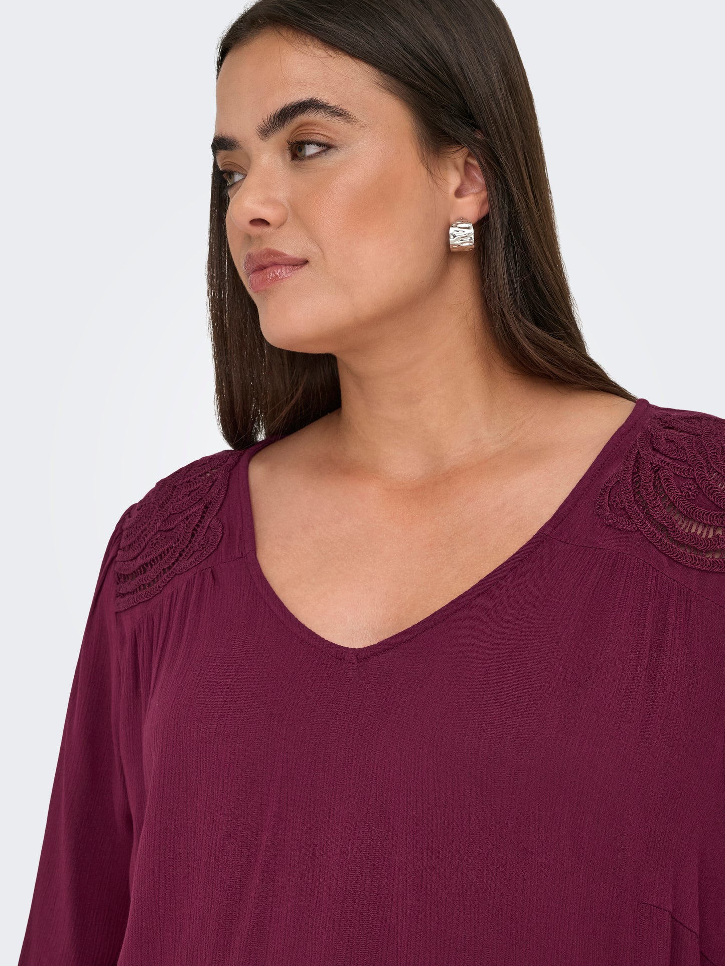 ONLY CARMAKOMA  CARSELASI LS V-NECK TOP WVN