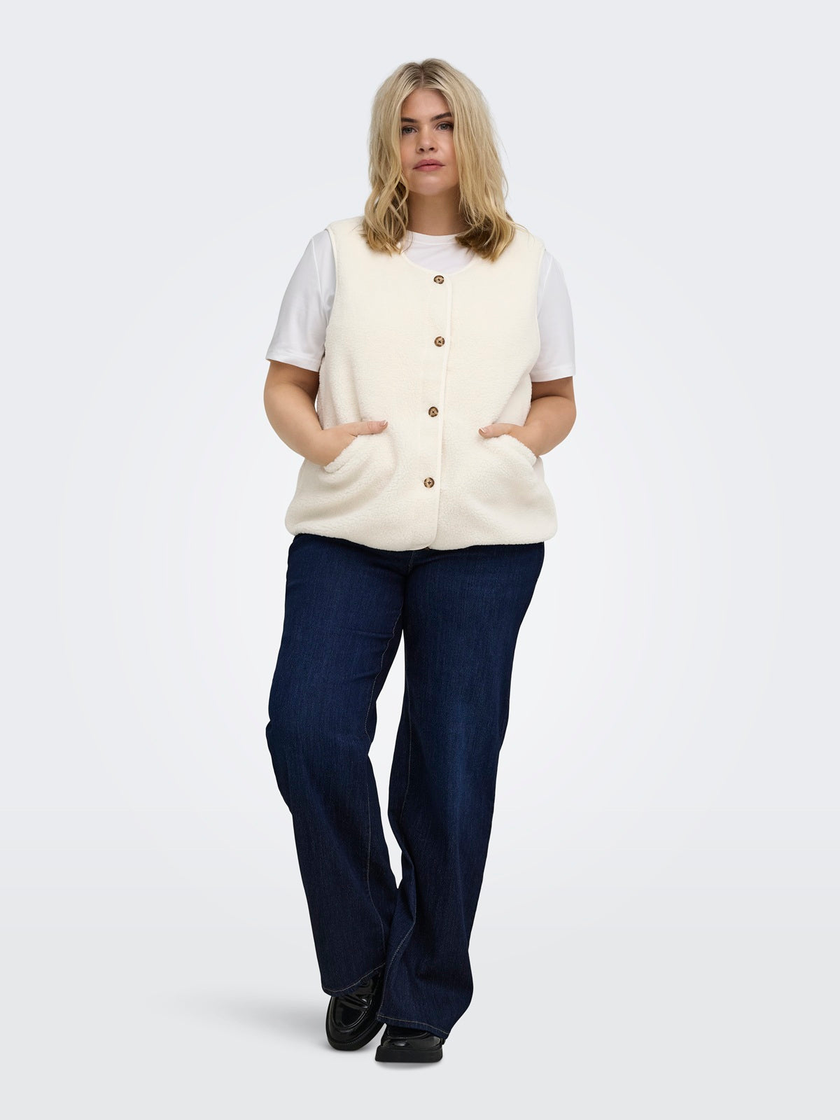 ONLY CARMAKOMA  CARBABY TEDDY VEST PNT CREME