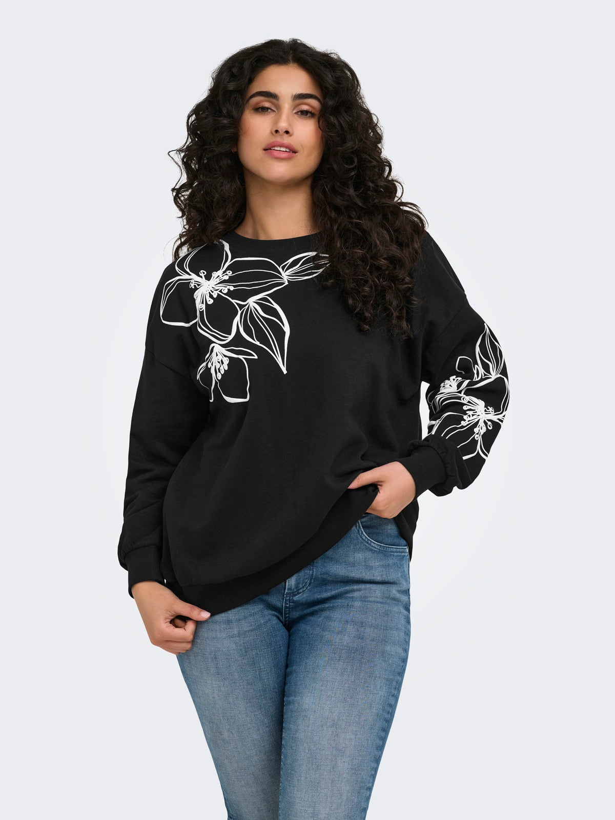 ONLY CARMAKOMA  CARODESSA L/S O-NECK SWT JRS ZWART