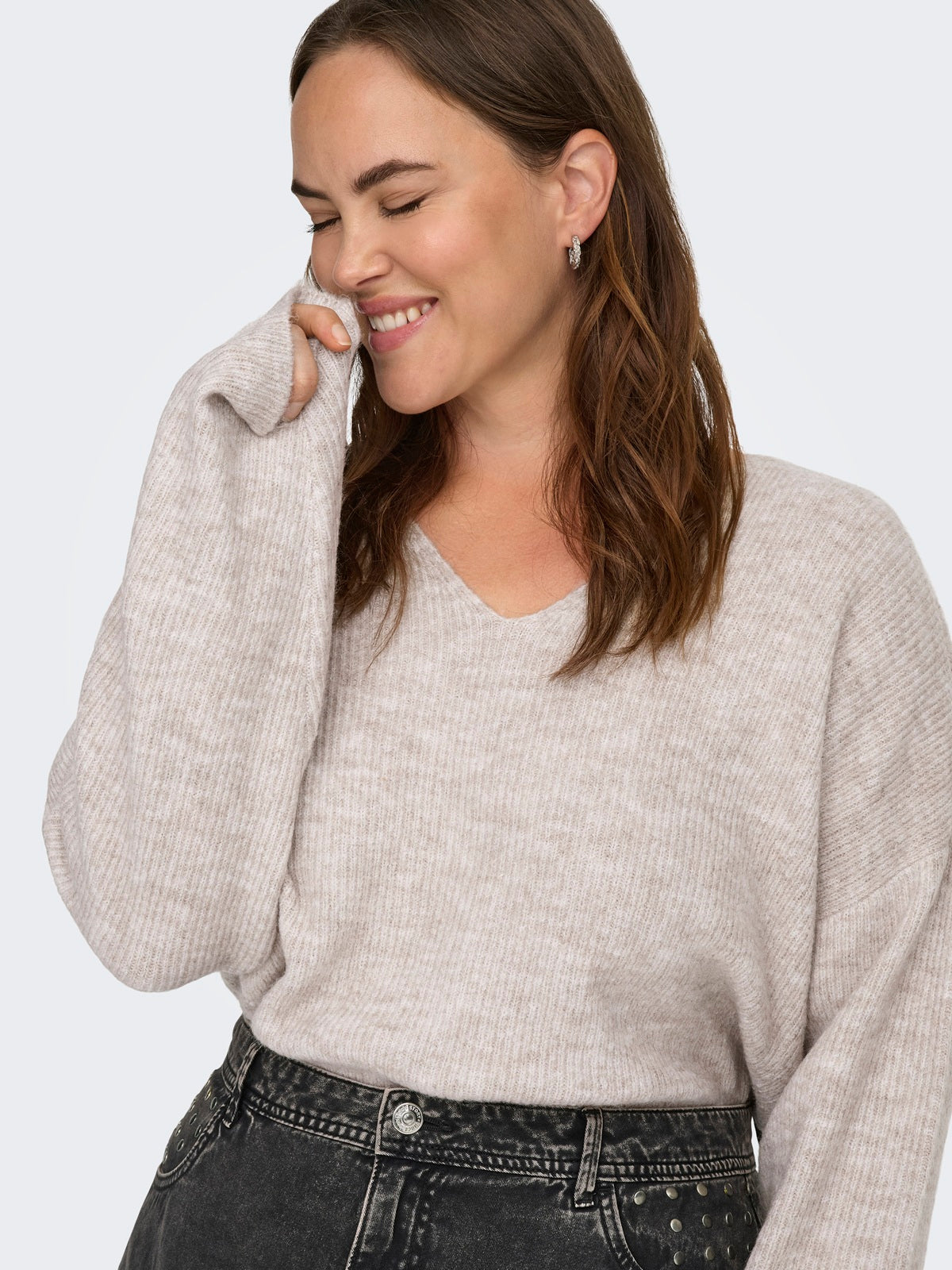 ONLY CARMAKOMA  CARCAMILLA V-NECK L/S PULLOVER KNT NOOS BEIGE