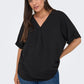 ONLY CARMAKOMA  CARMETTA LIFE 2/4 FOLD UP V-NECK TOP WVN ZWART
