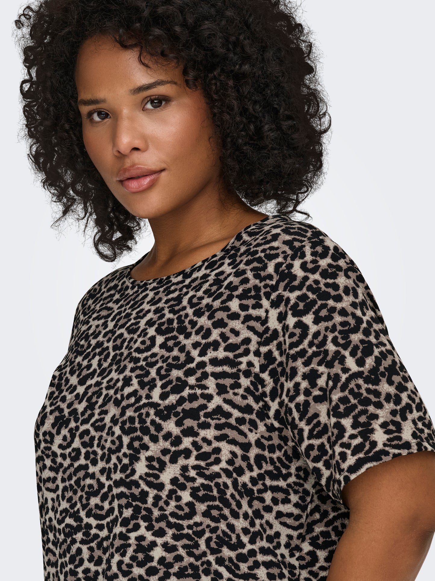 Only Carmakoma  CARVICA LIFE SS TOP WVN NOOS Pumice Stone